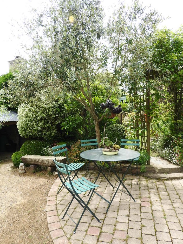 A Bientot Jardin De Babou – Coquelicot-Photos dedans Babou Table De Jardin
