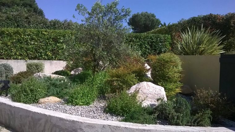 Aménagement Massif Mediterranéen Rognac 13340 – Amenagement … tout Exemple De Jardin Méditerranéen