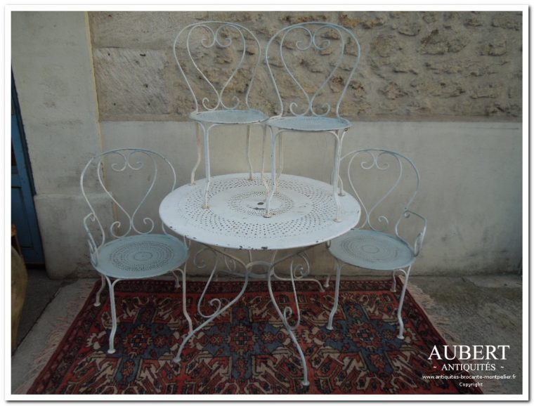 Antiquités Brocante Aubert | Brocanteur Montpellier … encequiconcerne Salon De Jardin En Fonte Ancien