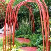 Arches Et Portiques : 7 Idées Pour Embellir Votre Jardin ... concernant Arche De Jardin En Fer