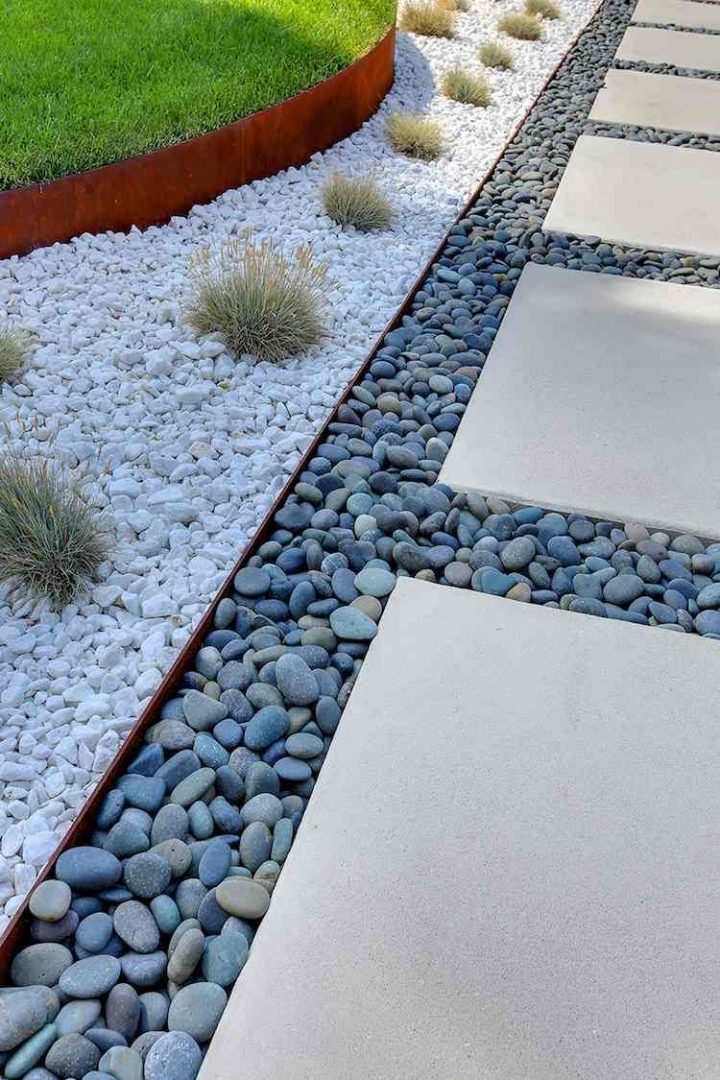 Bordure Jardin Metal Deco Galets Gris Blancs #jardin #garden … concernant Deco Metal Jardin