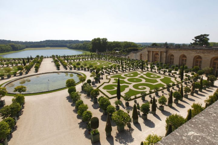 Château De Versailles : Fermé Jusqu'à "nouvel Ordre" À Cause … destiné Statues De Jardin Occasion