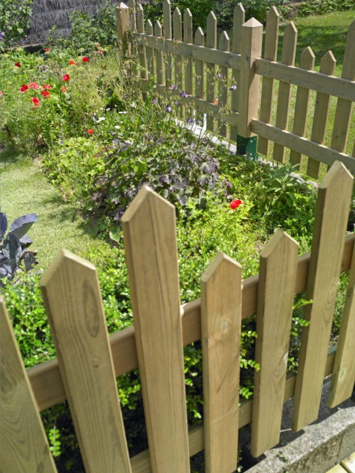 Clôturer Son Jardin | Garden Fence | Outdoor Chairs, Wood … dedans Cloturer Son Jardin