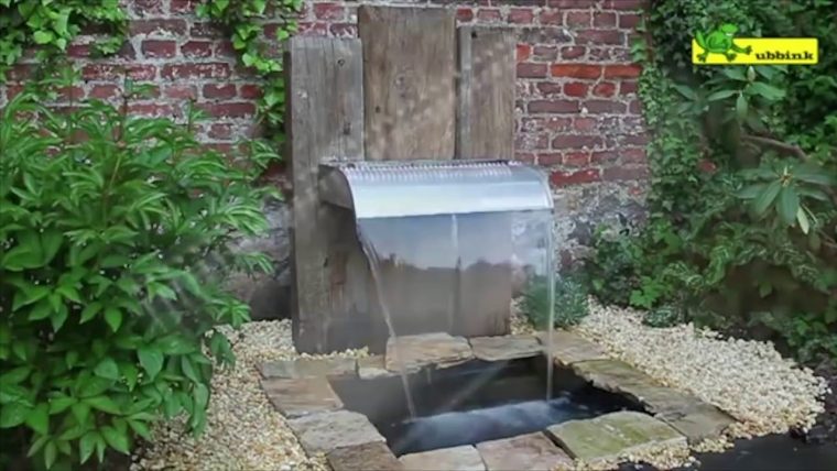 Comment Installer Une Fontaine De Jardin ? – Jardinerie Truffaut Tv avec Fabriquer Une Fontaine De Jardin