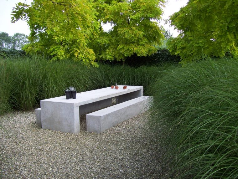 Concrete Outdoor Furniture / Ornamental Grasses | Garden … serapportantà Table De Jardin En Ciment