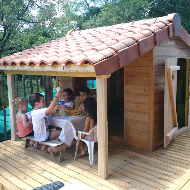 Construire Une Cabane De Jardin Concept – Idees Conception … avec Construire Une Cabane De Jardin