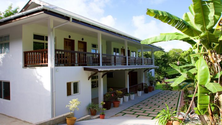 Cote Jardin Praslin – Apartments On Praslin Island intérieur Pralin Jardin