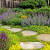 Créer Une Allée Originale – 16 Idées Pour Sublimer Le Jardin à Idée Allée De Jardin