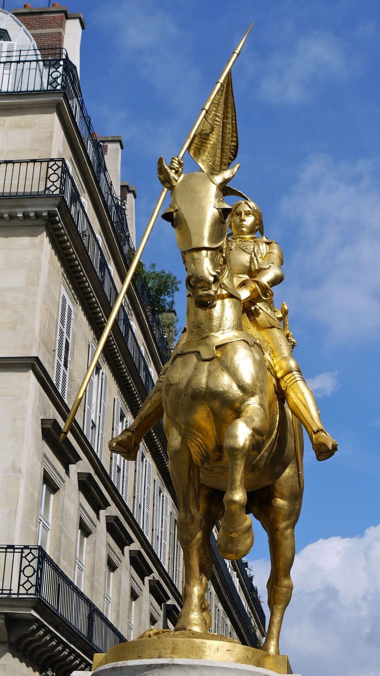 Cultural Depictions Of Joan Of Arc – Wikipedia à Statue De Jardin D Occasion
