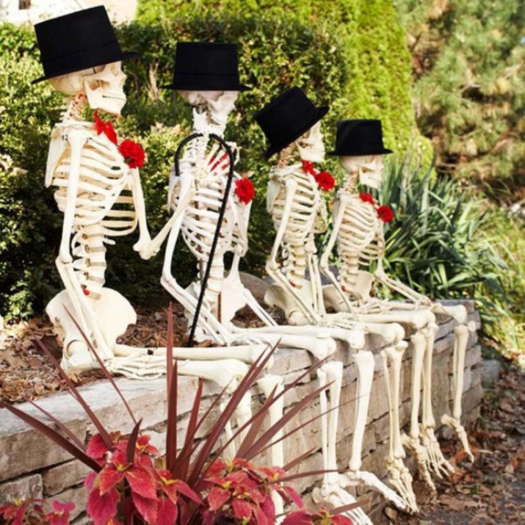 Décoration Halloween : 16 Inspirations En Images Pour … concernant Deco Jardin Halloween