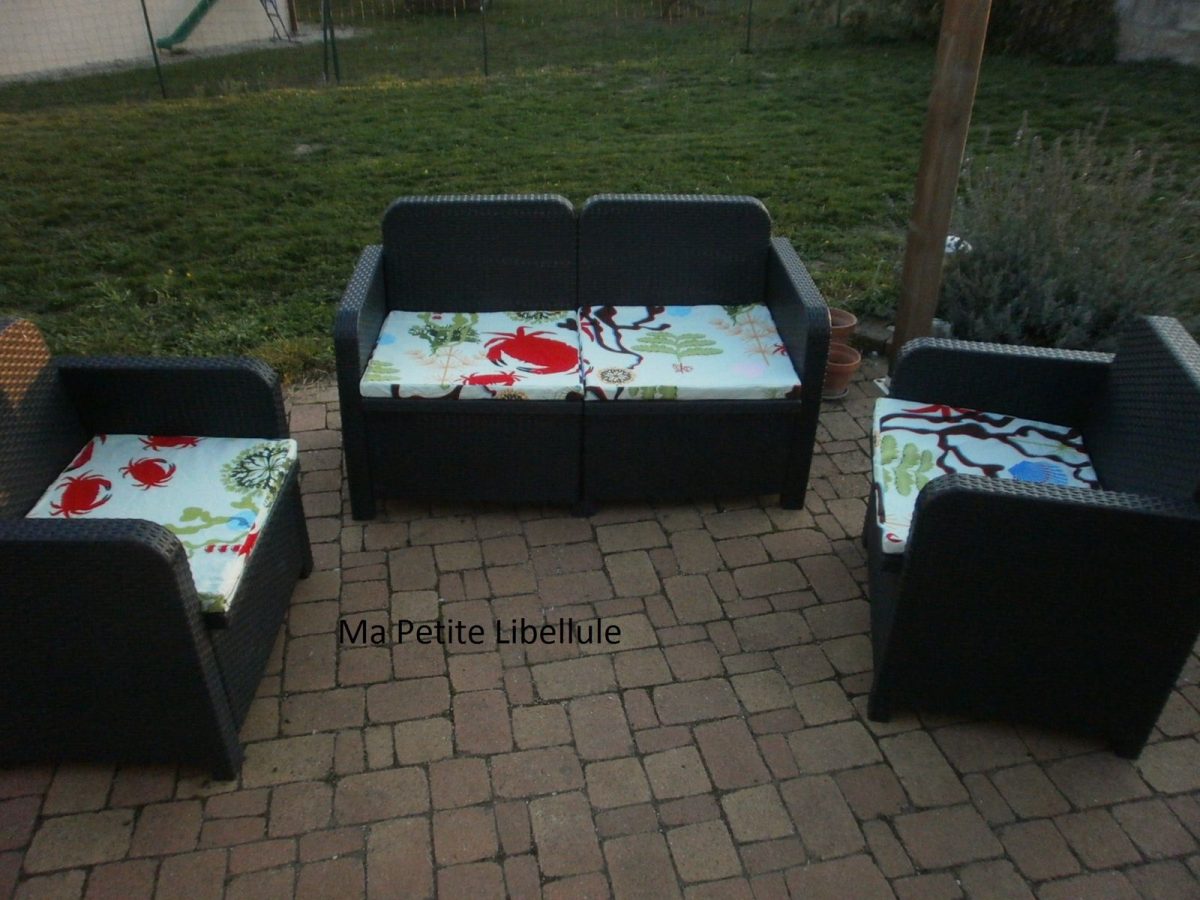 Diy :faire De Jolies Housses Pour Son Salon De Jardin ... serapportantà Housse De Coussin Pour Salon De Jardin