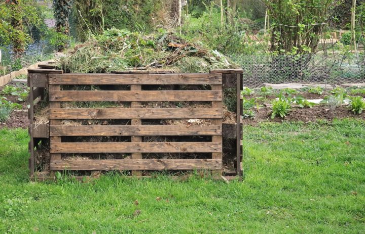 Faire Son Compost : Pourquoi Et Comment ? pour Composteur De Jardin