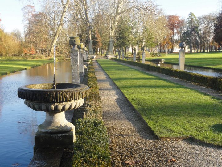 File:chantilly (60), Parc Du Château, Jardin Anglais, Île D … avec Petite Fontaine De Jardin
