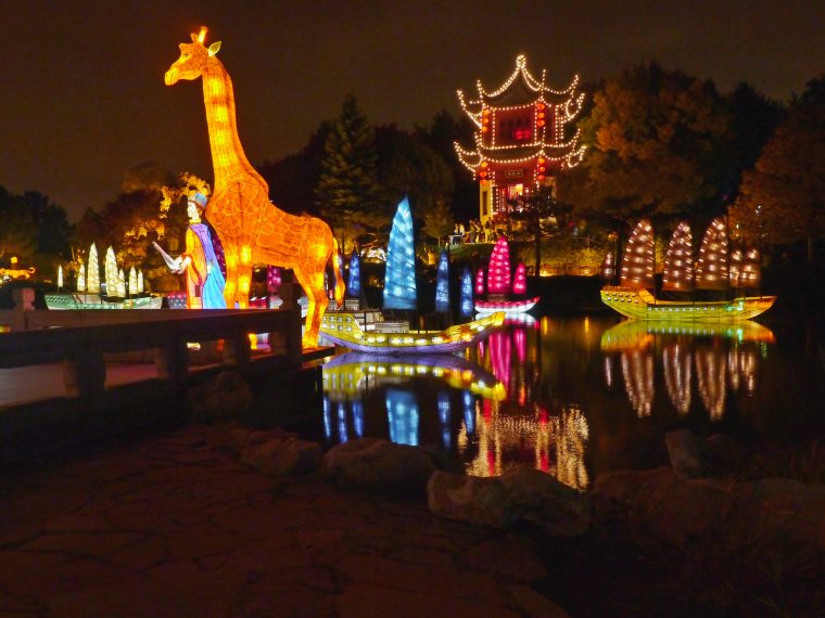File:la Girafe Lumineuse Du Jardin Chinois.jpg – Wikimedia … dedans Plot Lumineux Jardin