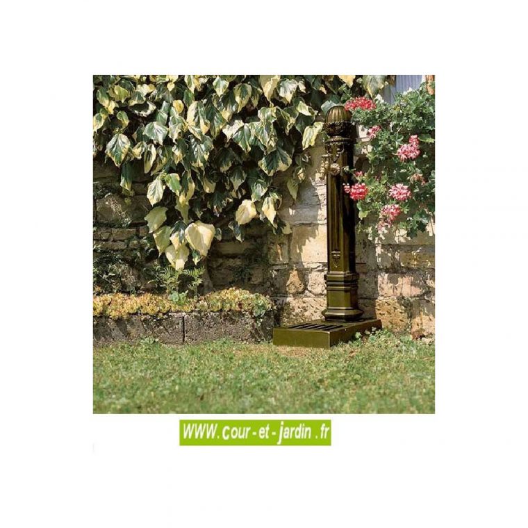 Fontaine Griffon Avec Vasque -Fontaines De Jardin – Cour Et … intérieur Fontaine En Fonte Pour Jardin