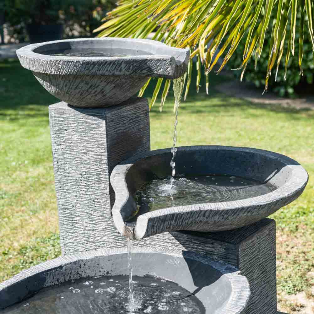 Fontaine Jardin Japonais Fontaine De Jardin À Débordement ... pour Fontaine Jardin Japonais