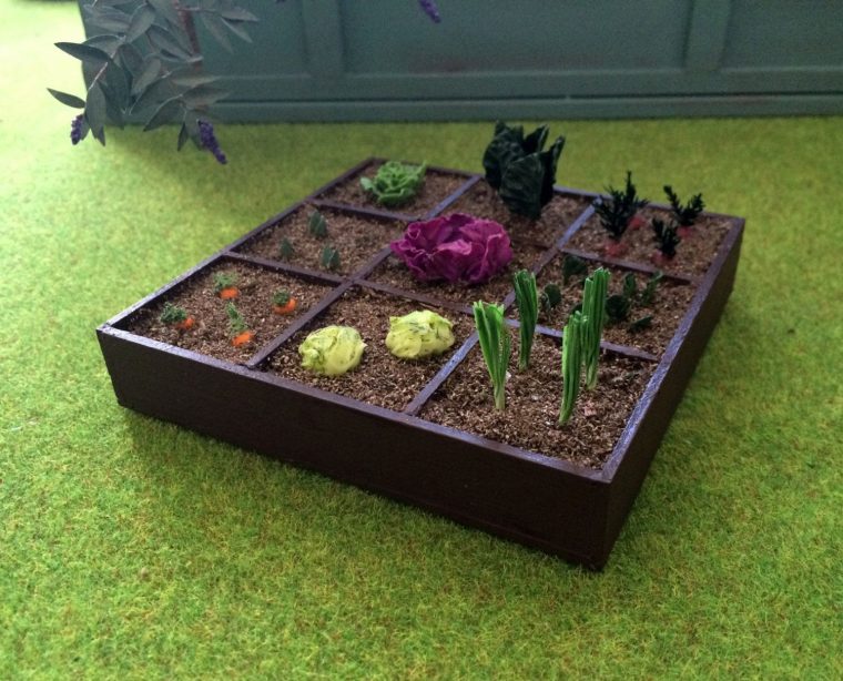 Garden Miniature Dollhouse Scale 1:12 | Jardin Potager … avec Acheter Un Jardin Potager