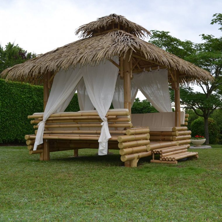 Gazebo Bambou Ou Paillote Bambou, Salon De Jardin, Pergola … avec Abri Jardin Bambou