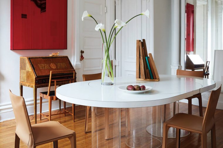 Inside The Brooklyn Apartment Of The Interior Designer Whose … pour Table Jardin Super U