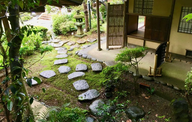 Jardin Des Maisons Japonaises Et L'esprit Du Zen à Construction Jardin Japonais