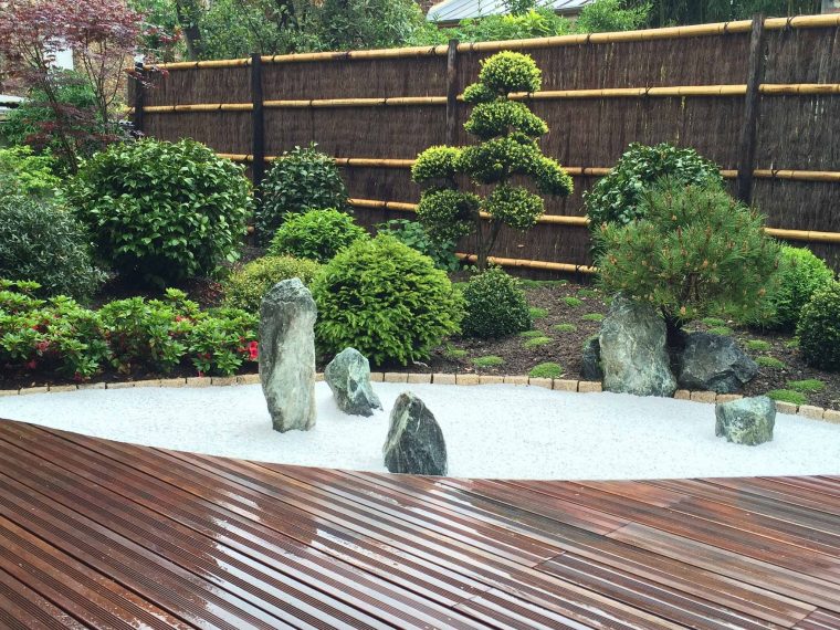 Jardin Japonais Rouge Vue Du Jardin Sec | Jardins, Petit … avec Creation Jardin Japonais
