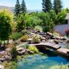 Jardin Zen Décoré Avec Un Pont En Bois | Bassin De Jardin ... concernant Bassin De Jardin Préformé