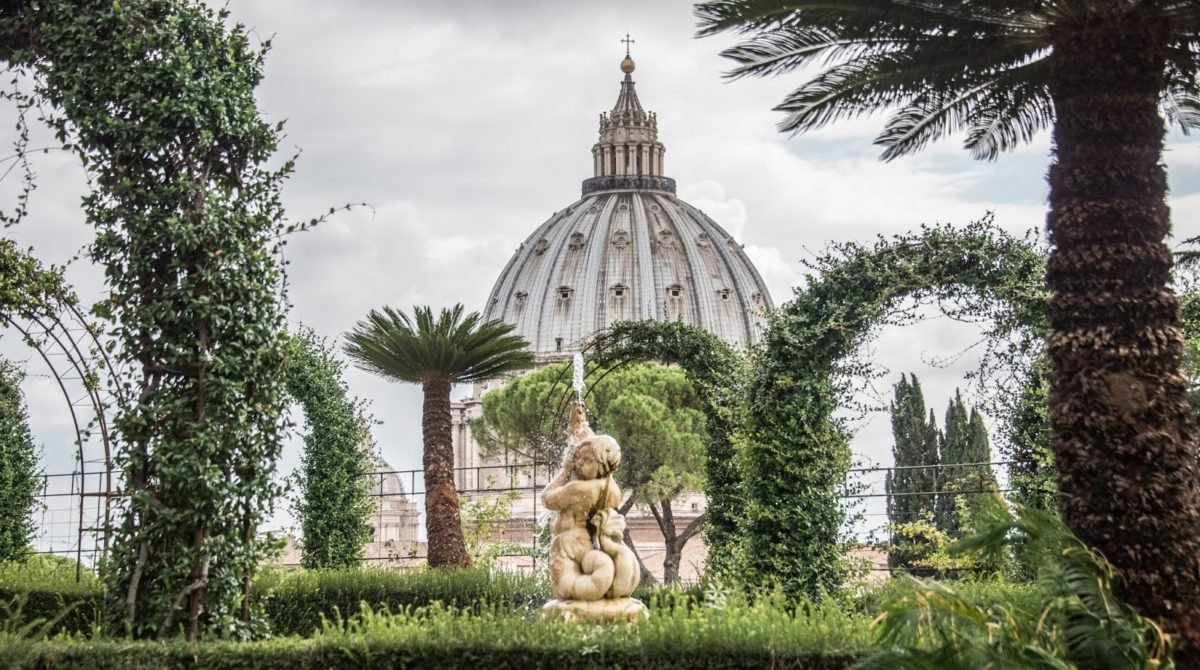 Jardins Du Vatican En Minibus, Musées Du Vatican Et Chapelle Sixtine concernant Jardins Du Vatican