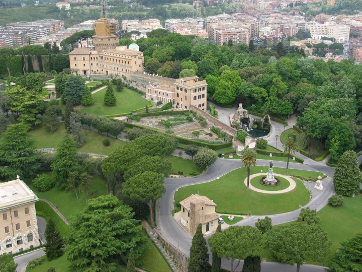 Jardins Du Vatican Sur Freemages destiné Jardins Du Vatican