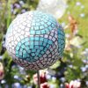 La Boule De Jardin Décorative En Mosaïque: Les Bleus De Mer ... concernant Boule Décorative Jardin
