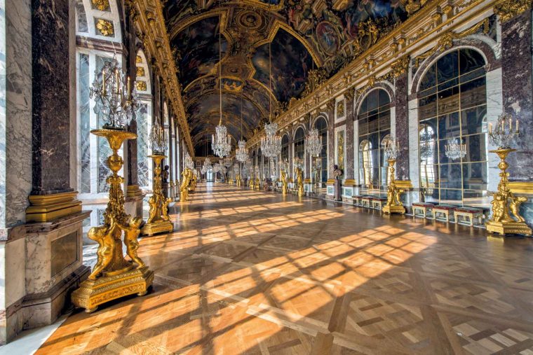 Le Château | Bienvenue Au Château De Versailles destiné Fin De Serie Salon De Jardin