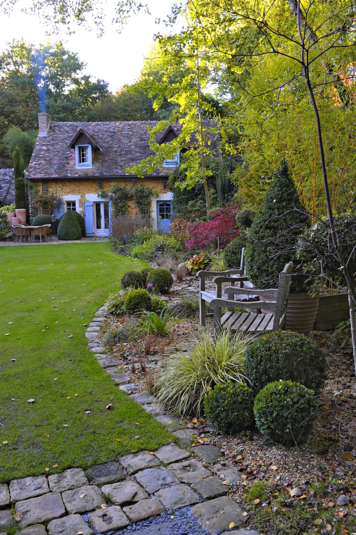 Le Jardin Du Petit Bordeaux Dans La Sarthe – Détente Jardin concernant Petite Barriere Jardin