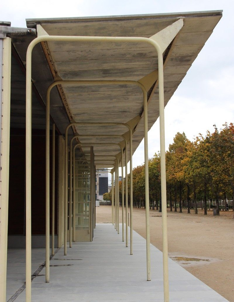 L'école De Bouqueval De Jean Prouvé Au Jardin Des Tuileries ... dedans Cabane De Jardin Occasion