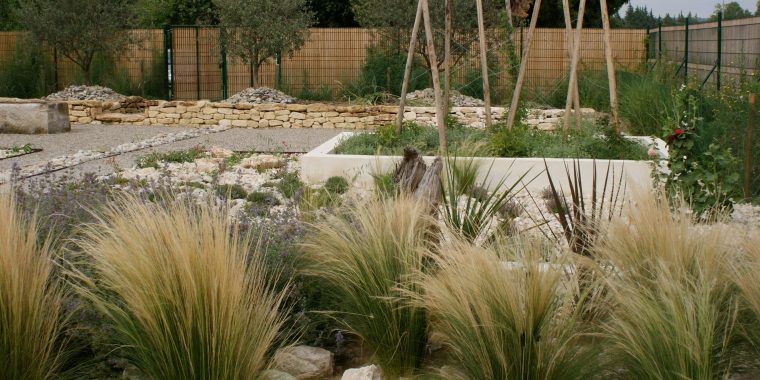 Les Jardins Secs Méditerranéens – Paysagiste Marseille, Aix … intérieur Amenagement Jardin Avec Graminees