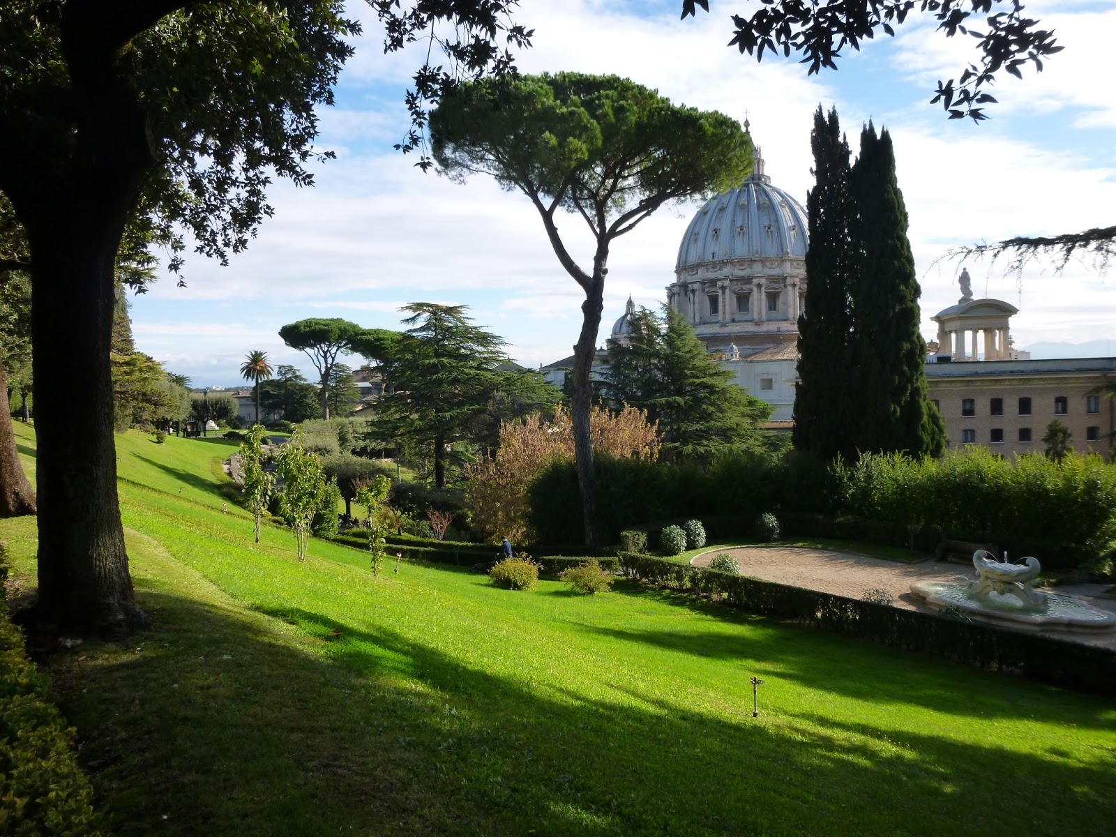 Lire, Écrire, Randonner: Avril 2017 encequiconcerne Jardins Du Vatican