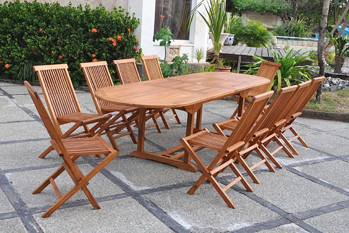 Lubok 10 Ovale avec Table Et Chaise De Jardin En Teck Pas Cher