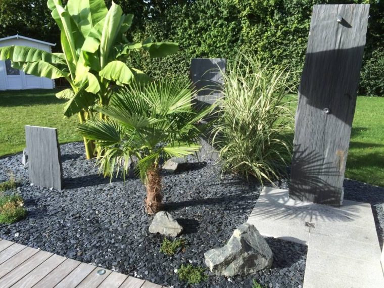 Massif De Plantes Jardin Tropical Par Schwein Aménagement … concernant Jardin Paysager Contemporain Design