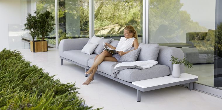 Mobilier De Jardin – Magasin De Meubles Extérieur Haut De … intérieur Table De Jardin Plastique Blanc