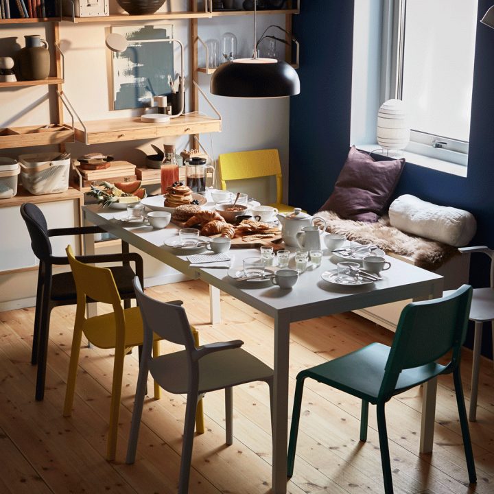 Mobilier Pentru Acasă In 2020 | Black, White Dining Room … tout Mobilier De Jardin Ikea