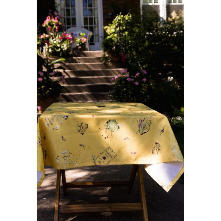 Nappe Pour Table Avec Parasol Jasette Jaune – Justelo … intérieur Nappe Pour Table De Jardin