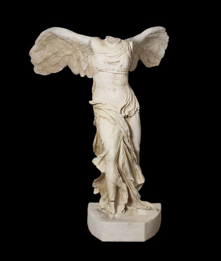 Nike Life-Size Statue (Large) – Winged Victory Of Samothrace … concernant Statue De Jardin D Occasion