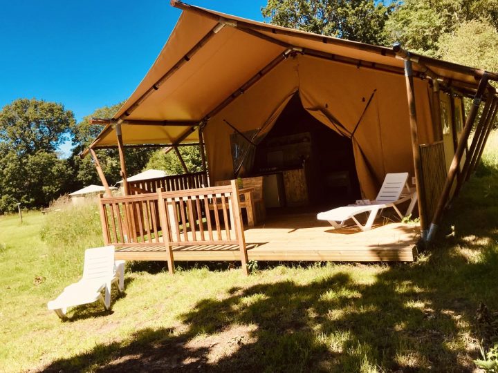 O2 Camping (Fransa Longueville) – Booking pour Table De Jardin Magasin Leclerc