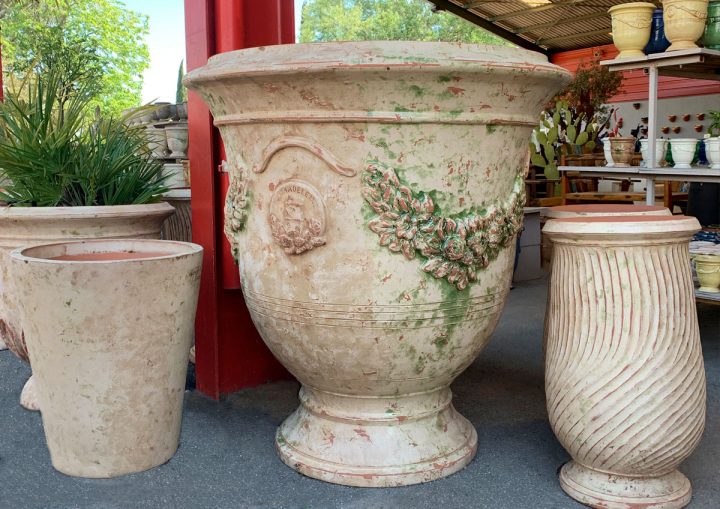 Optez Pour Un Grand Vase De La Poterie De La Madeleine … destiné Grande Poterie De Jardin