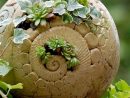 Planting Ball Made Of Ceramic | Pots De Fleurs Peints ... concernant Boule Céramique Jardin