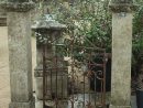 Portillon Ancien Pour Petit Jardin - Beau Petit Portail En ... pour Portes De Jardin En Métal