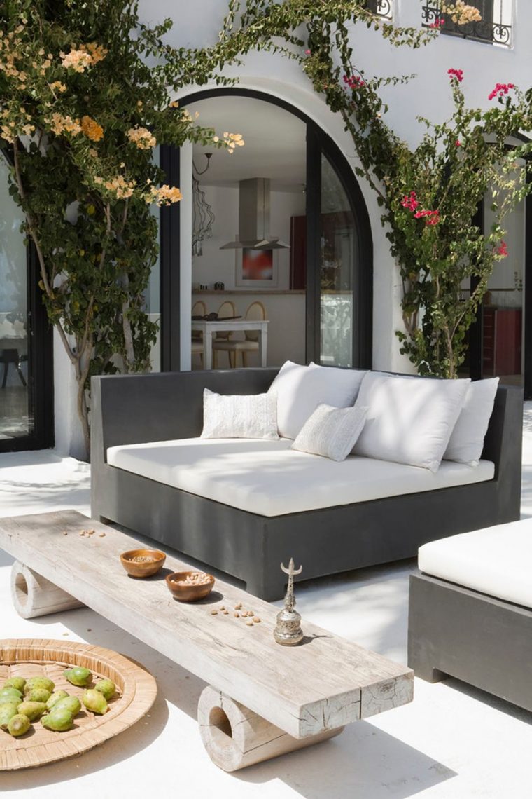 Splendide Villa De Luxe Sur La Côte Sud Espagnole | Ideas … tout Salon De Jardin Design Luxe