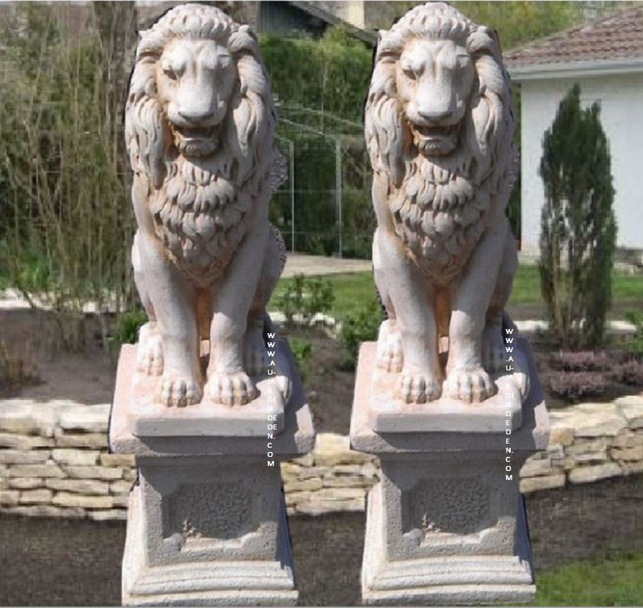 Statue Lions En Pierre Reconstituee Ff Lions Sur Socle intérieur Lion En Pierre Pour Jardin