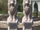 Statue Lions En Pierre Reconstituee Ff Lions Sur Socle tout Statue De Jardin En Pierre Reconstituée