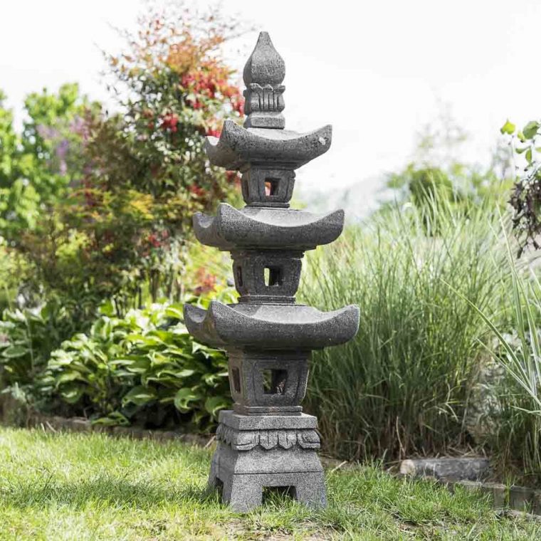 Superb Pagode Japonaise Pour Jardin | Pagode Japonaise … tout Lanterne Pierre Jardin Japonais