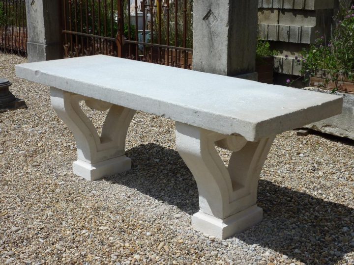Table De Jardin En Pierre – Pierre – Néo-Classique – Xixe S … pour Table De Jardin En Pierre