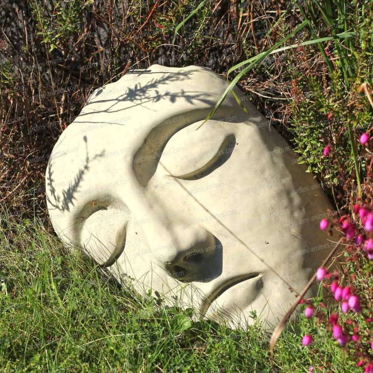 Tête Décorative À Poser En Béton | Sculpture En Béton … concernant Jardins Animés Sculpture